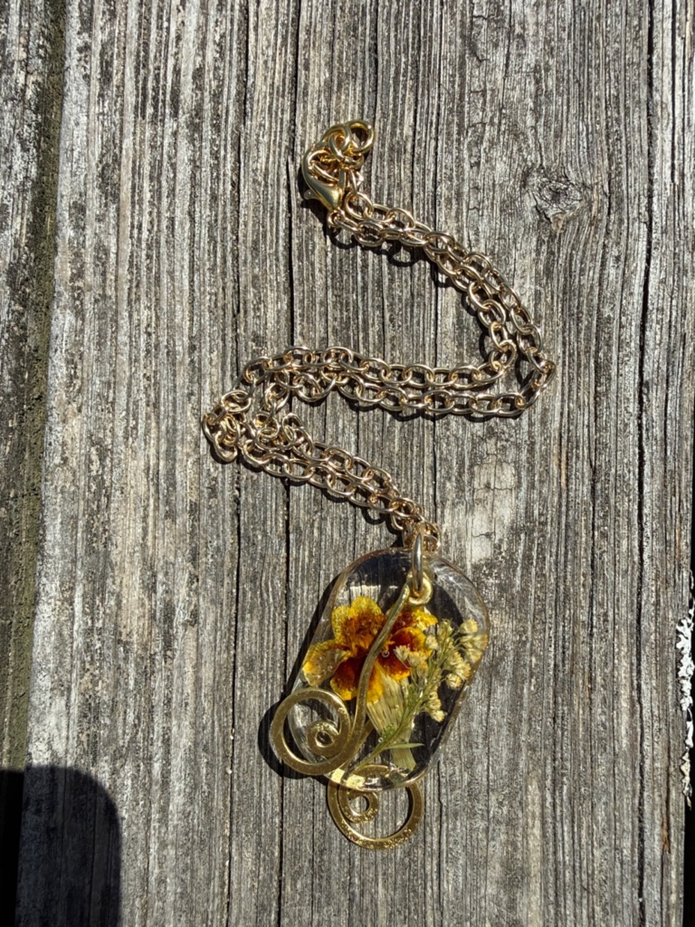 Handmade Gold Floral Resin Pendant Necklace - Yellow